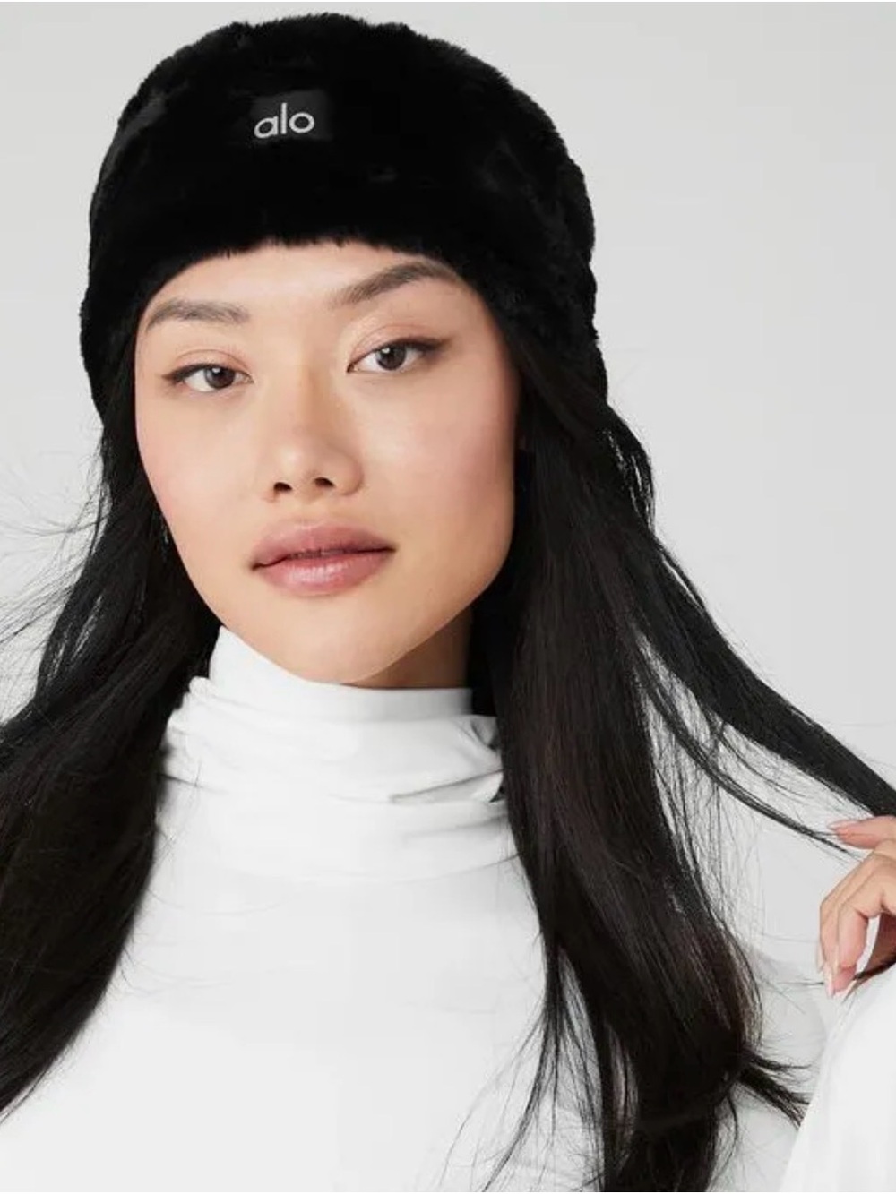 ✨ALO Yoga Black Faux-Fur Headband Ear Warmer